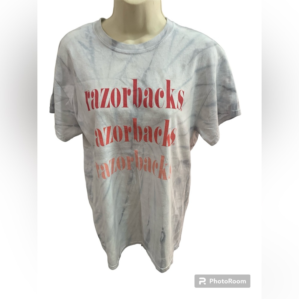 Arkansa Razorbacks Women's‎ Sweet Repeat T-Shirt Gray Size Med Social House